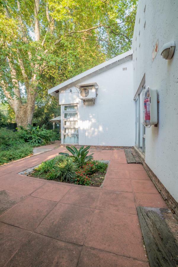 יוהנסבורג Garden Place Guest Houses מראה חיצוני תמונה